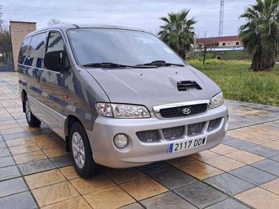 Usado Hyundai H-1 99 CV (72 kW) 2005 Gris Monovolumen