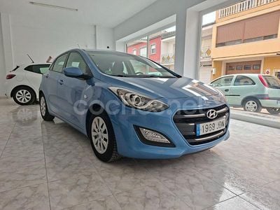Azul Usado 2015 Hyundai i30 Berlina | 8650 € (Precio justo)