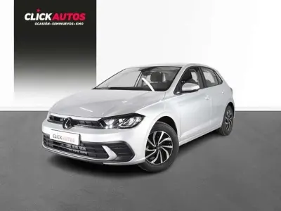 Begagnad VW Polo Life 95 HK (69 kW) 2023 Grå Halvkombi