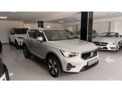Usado Volvo XC40 Core 2025 Gris SUV