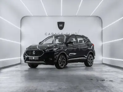 Usado MG ZS Luxury 111 CV (81 kW) 2023 Negro SUV