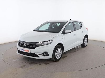 Blanco Usado 2022 Dacia Sandero Comfort Utilitario | 12.599 € (Precio justo)