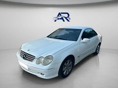 Usado Mercedes CLK200 Elegance 170 CV (125 kW) 2004 Blanco Coupe