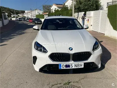 Usado BMW 120 Comfort Edition 170 CV (125 kW) 2025 Blanco Utilitario