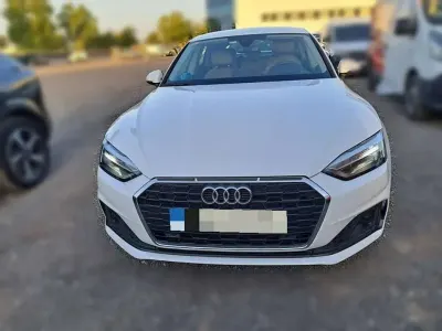 Usado Audi A5 Sportback Ambiente 163 CV (119 kW) 2021 Blanco Utilitario