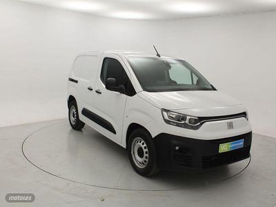 Blanco Usado 2023 Fiat Doblò Monovolumen | 19.900 € (Precio justo)