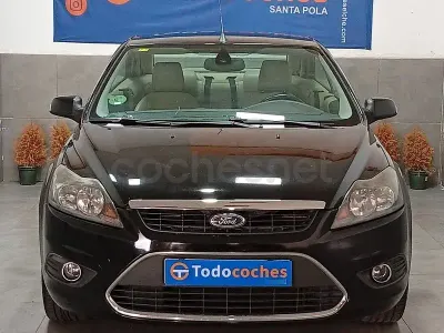Usado Ford Focus Cabriolet Titanium 145 CV (106 kW) 2008 Negro Descapotable