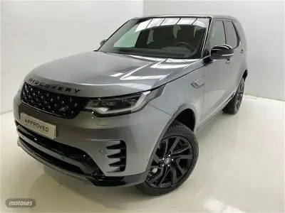 Usado Land Rover Discovery SE Dynamic 350 CV (257 kW) 2024 Gris / plateado SUV