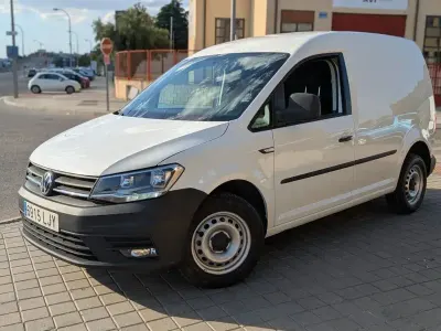 Usado VW Caddy 110 CV (80 kW) 2020 Blanco Monovolumen
