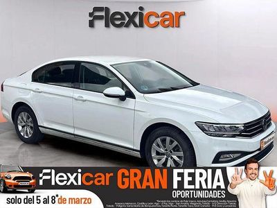 Usado VW Passat 150 CV (110 kW) 2021 Blanco Berlina