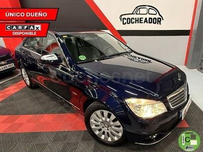 Begagnad Mercedes C180