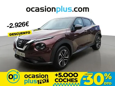 Käytetty Nissan Juke N-Connecta 114 HP (83 kW) 2025 Punainen Katumaasturi