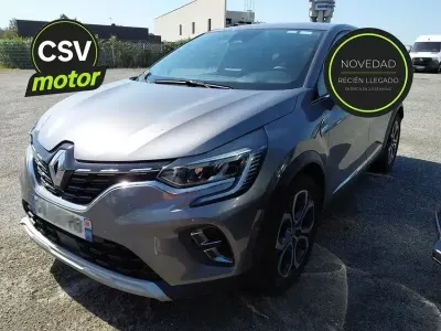 Usado Renault Captur Intens 145 CV (106 kW) 2024 Gris SUV