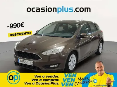 Usado Ford Focus Trend+ 125 CV (91 kW) 2020 Marrón Utilitario