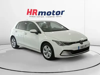 Usado VW Golf VII Life 115 CV (84 kW) 2021 Blanco Utilitario