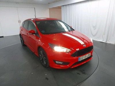 Rojo Usado 2017 Ford Focus ST-Line Utilitario | 12.499 € (Precio justo)
