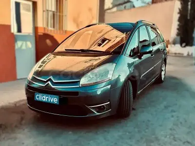 Usado Citroën Grand C4 Picasso Exclusive 110 CV (80 kW) 2010 Gris / plata Monovolumen