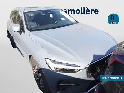 Begagnad Volvo XC60 Core 350 HK (257 kW) 2023 Vit SUV