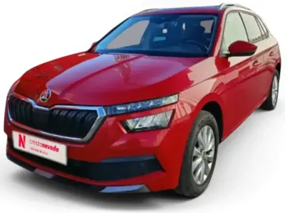 Usado Skoda Kamiq 110 CV (80 kW) 2022 SUV