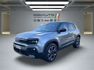 Nuevo Jeep Avenger Summit 101 CV (74 kW) 2026 Gris SUV