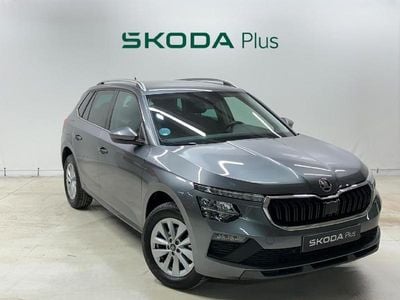 Usado Skoda Kamiq Selection 115 CV (84 kW) 2025 Gris SUV
