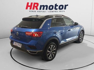 Begagnad VW T-Roc Advance 116 HK (85 kW) 2018 Blå SUV