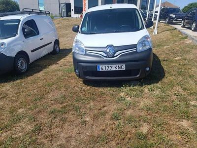 Usado Renault Kangoo 90 CV (66 kW) 2018 Blanco Monovolumen