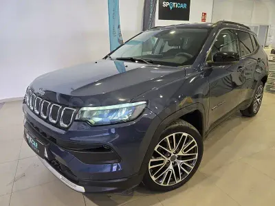 Usado Jeep Compass Limited 130 CV (95 kW) 2022 Azul SUV