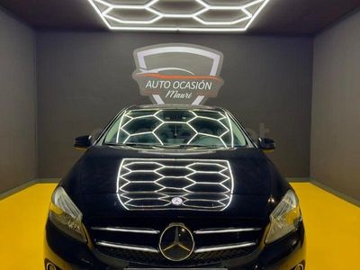 Begagnad Mercedes A180 Style 109 HK (80 kW) 2014 Svart Sedan