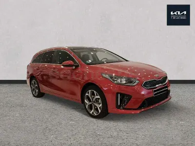 Usado Kia Ceed 141 CV (103 kW) 2020 Rojo Utilitario