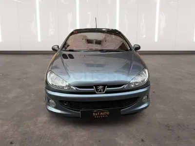 Begagnad Peugeot 206 CC