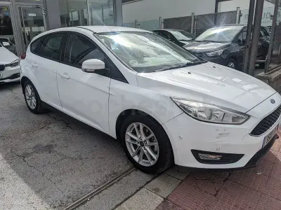 Brugt Ford Focus Titanium 115 HK (84 kW) 2015 Hvid Sedan