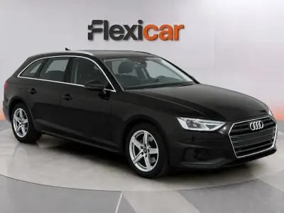 Usado Audi A4 Advanced Plus 150 CV (110 kW) 2023 Negro Familiar
