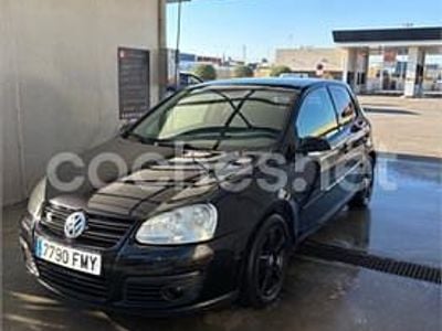 Usado VW Golf V Highline 105 CV (77 kW) 2007 Negro Berlina