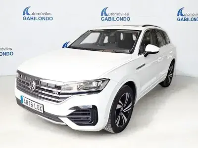 Usado VW Touareg R-line 231 CV (169 kW) 2020 Blanco SUV