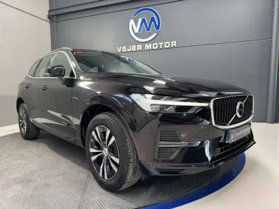 Usado Volvo XC60 Momentum 197 CV (144 kW) 2021 Negro SUV