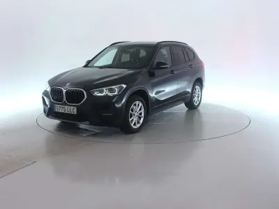 Usado BMW X1 Comfort Edition 150 CV (110 kW) 2020 Negro SUV