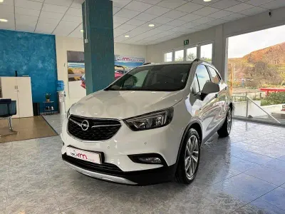 Usado Opel Mokka X S 140 CV (102 kW) 2019 Blanco SUV