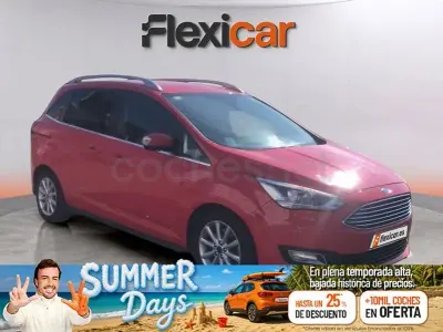 Usado Ford Grand C-Max Trend 100 CV (73 kW) 2016 Rojo Monovolumen