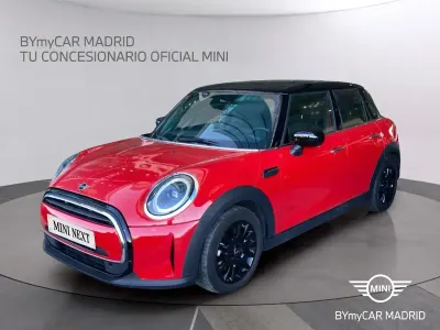Usado Mini Cooper 136 CV (100 kW) 2021 Rojo Utilitario