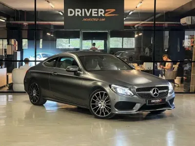 Usado Mercedes C200 184 CV (135 kW) 2016 Gris Coupe