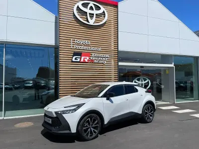 Novo Toyota C-HR Advance 140 HP (102 kW) 2025 Branco SUV