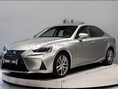 Usado Lexus IS300h Business Edition 223 CV (164 kW) 2021 Gris / plata Berlina