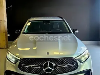Usado Mercedes GLC220 194 CV (142 kW) 2022 Gris / plata SUV