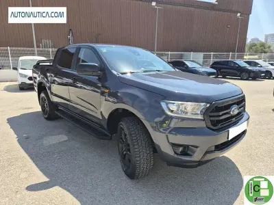 Usado Ford Ranger XLT 170 CV (125 kW) 2022 Gris / plata Pickup/Camioneta