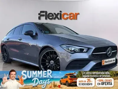 Usado Mercedes CLA200 Shooting Brake 163 CV (119 kW) 2019 Gris Familiar
