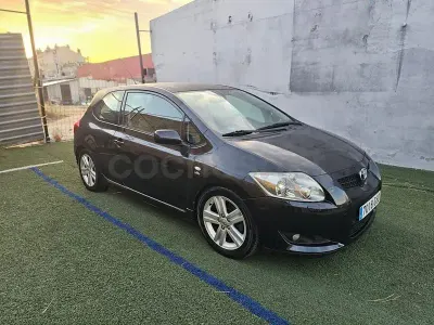 Usado Toyota Auris Sport 177 CV (130 kW) 2009 Negro Utilitario
