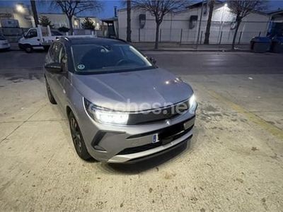 Usado Opel Grandland X Ultimate 130 CV (95 kW) 2022 Gris / plata SUV