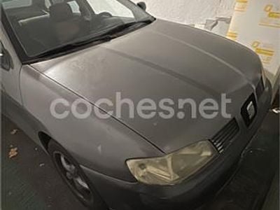 Seat Cordoba