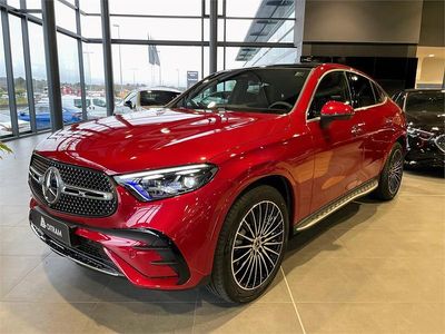 Rojo Nuevo 2026 Mercedes GLC220 SUV | 76.900 €